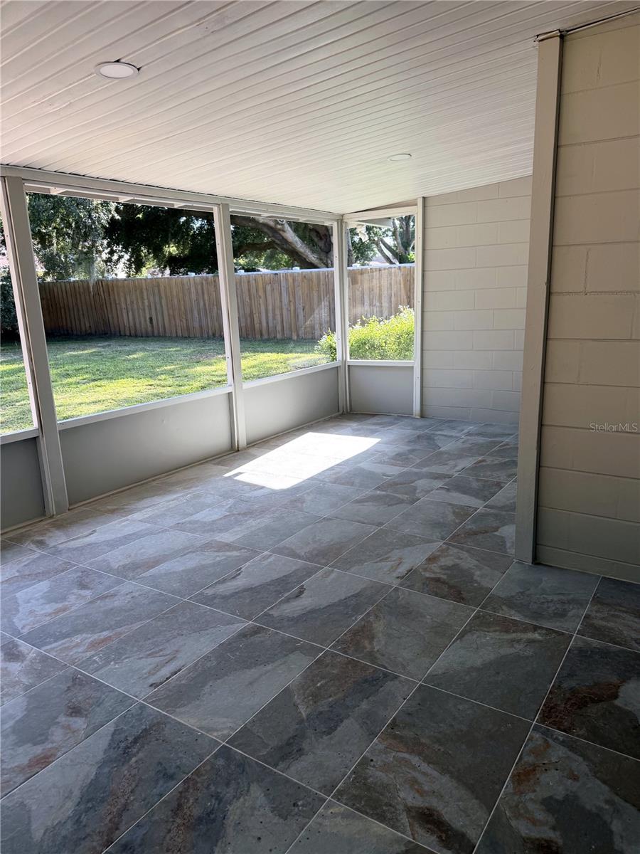 13808 CHERRY BROOK LN — photo 16