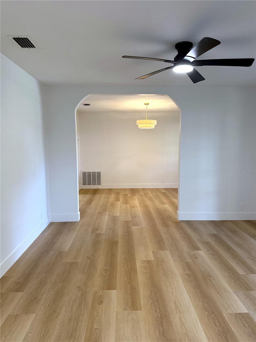 13808 CHERRY BROOK LN — photo 4