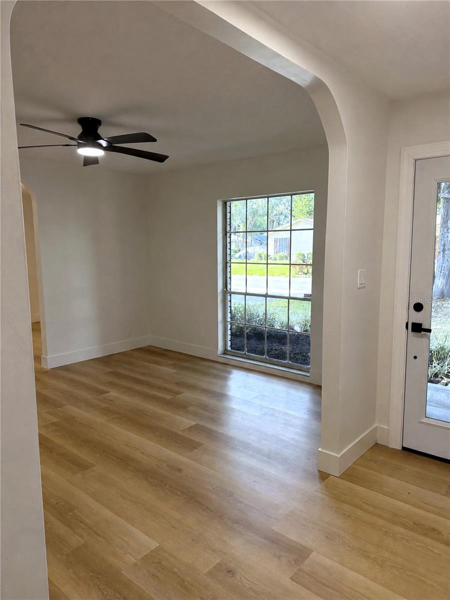 13808 CHERRY BROOK LN — photo 3