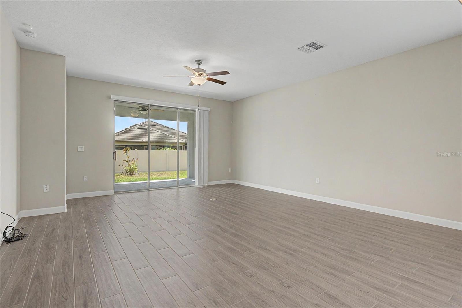 31603 MAGNA GULF LOOP — photo 12