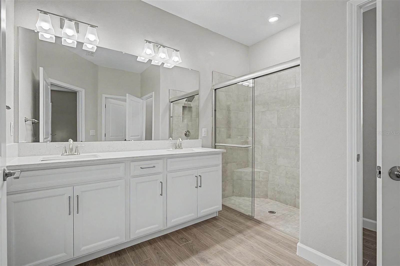 31603 MAGNA GULF LOOP — photo 19