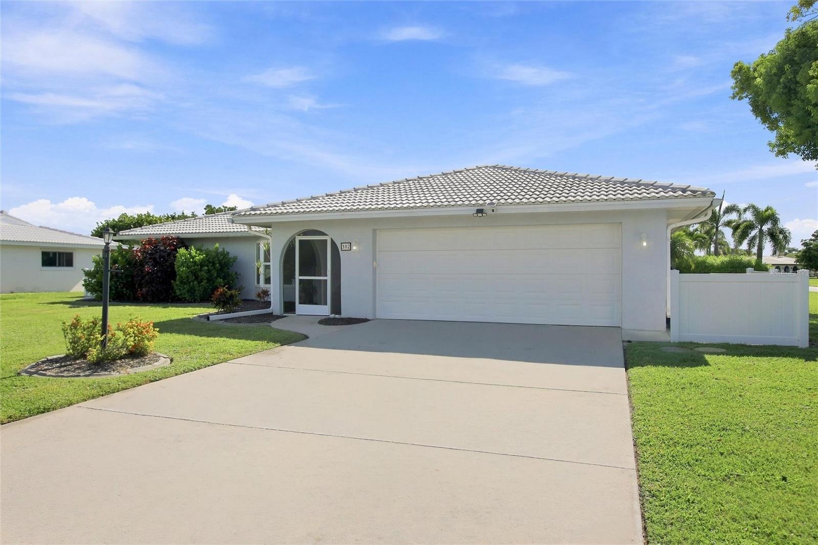 302 DEGAS DR — photo 5