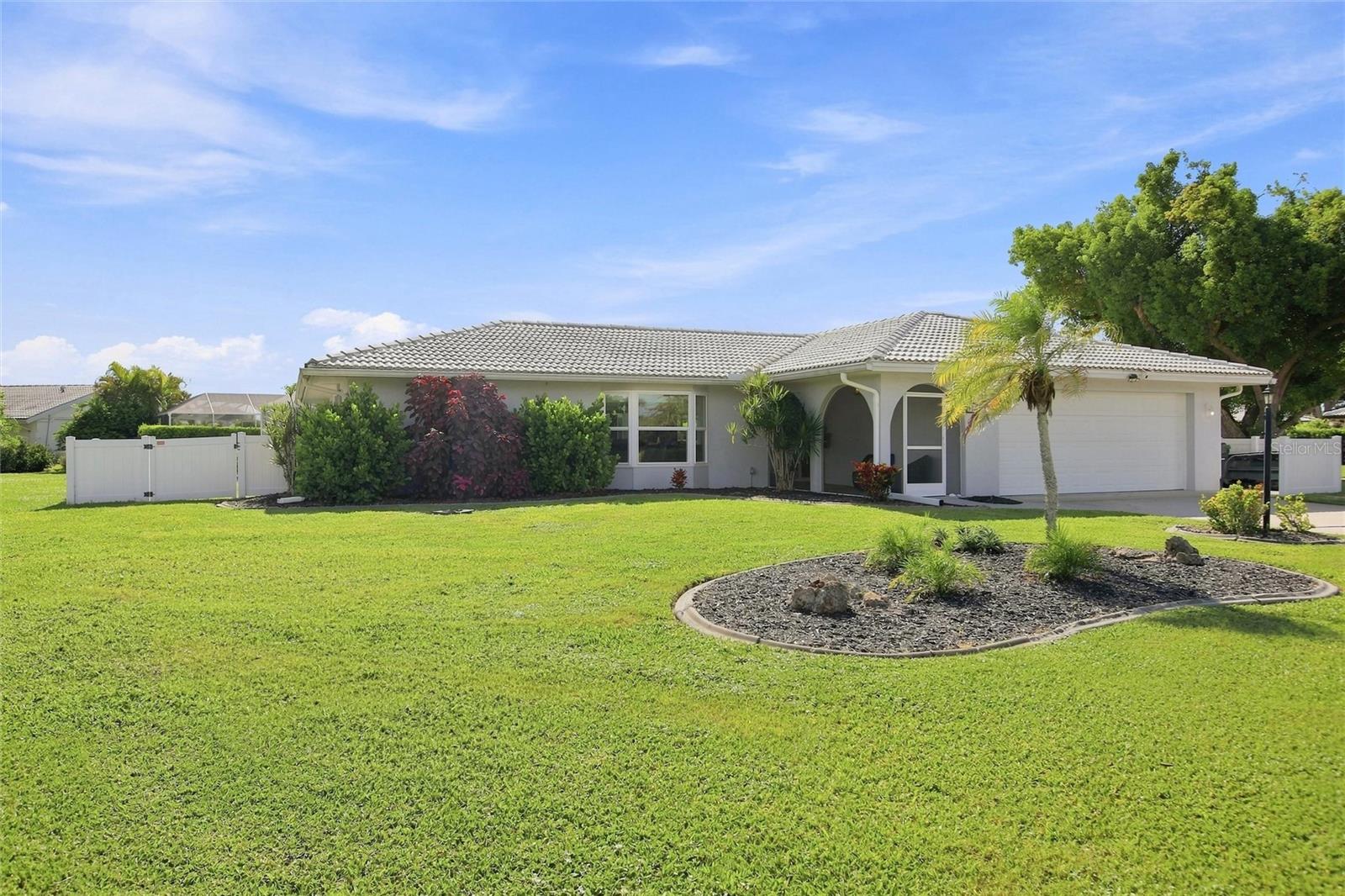 302 DEGAS DR — photo 3