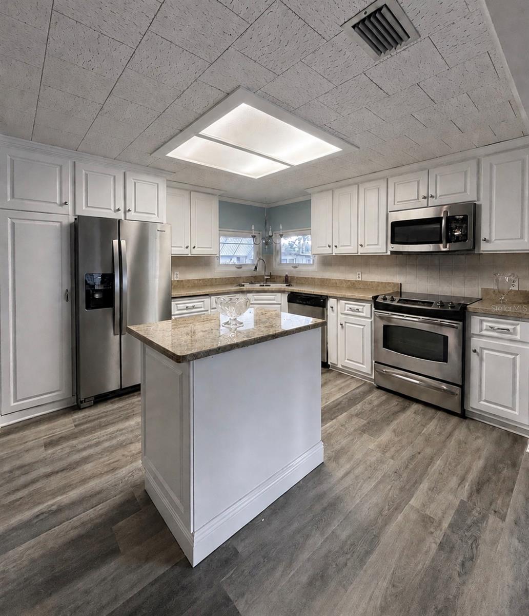 1100 BELCHER RD S #304 — photo 12