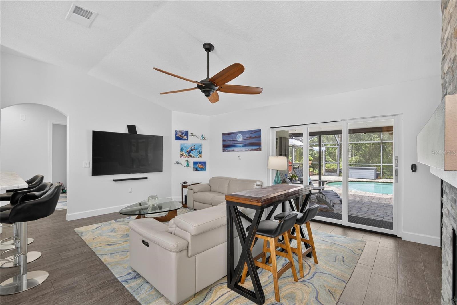 12935 RAYSBROOK DR — photo 18