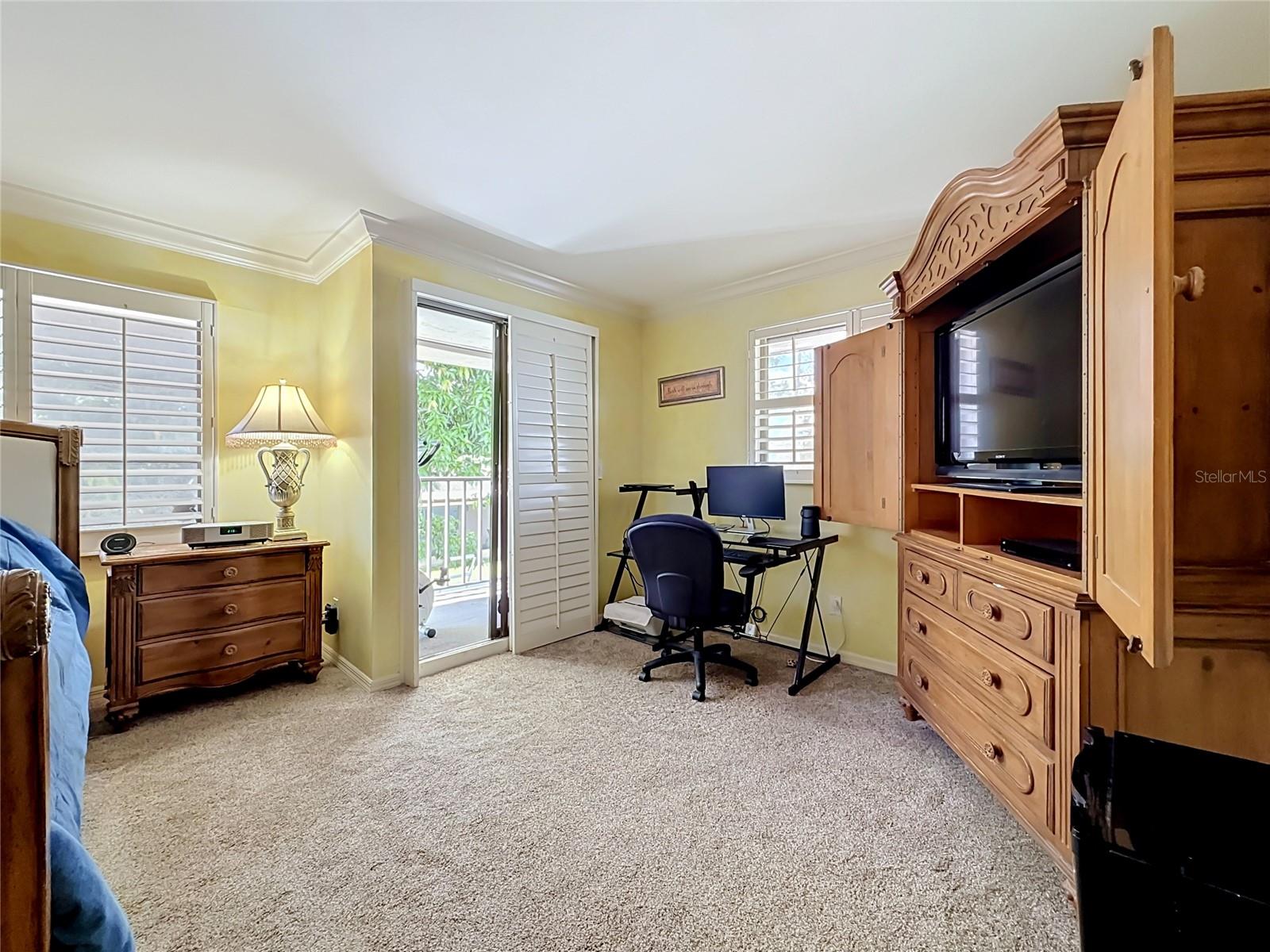8830 DR MARTIN LUTHER KING JR ST N #UNIT 2B — photo 20