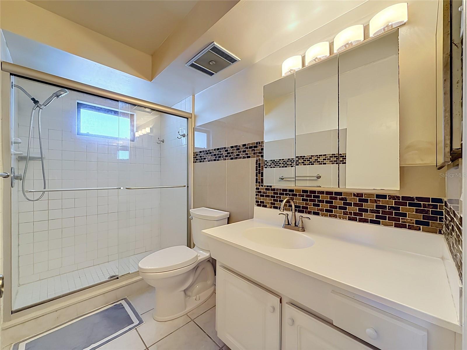 8830 DR MARTIN LUTHER KING JR ST N #UNIT 2B — photo 21