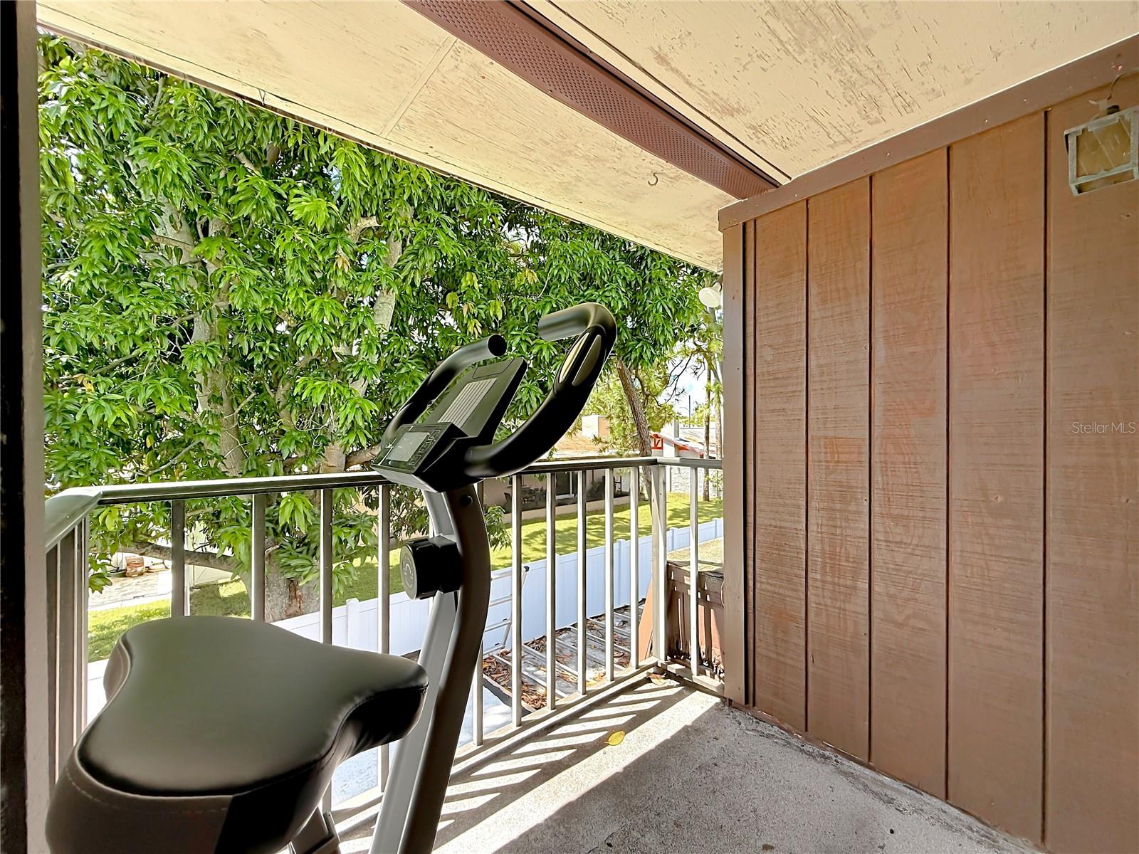 8830 DR MARTIN LUTHER KING JR ST N #UNIT 2B — photo 24