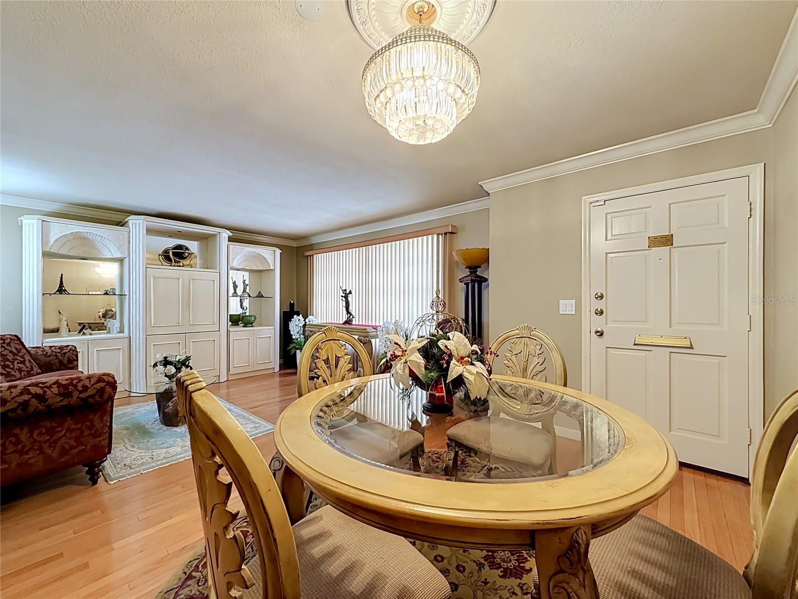 8830 DR MARTIN LUTHER KING JR ST N #UNIT 2B — photo 7