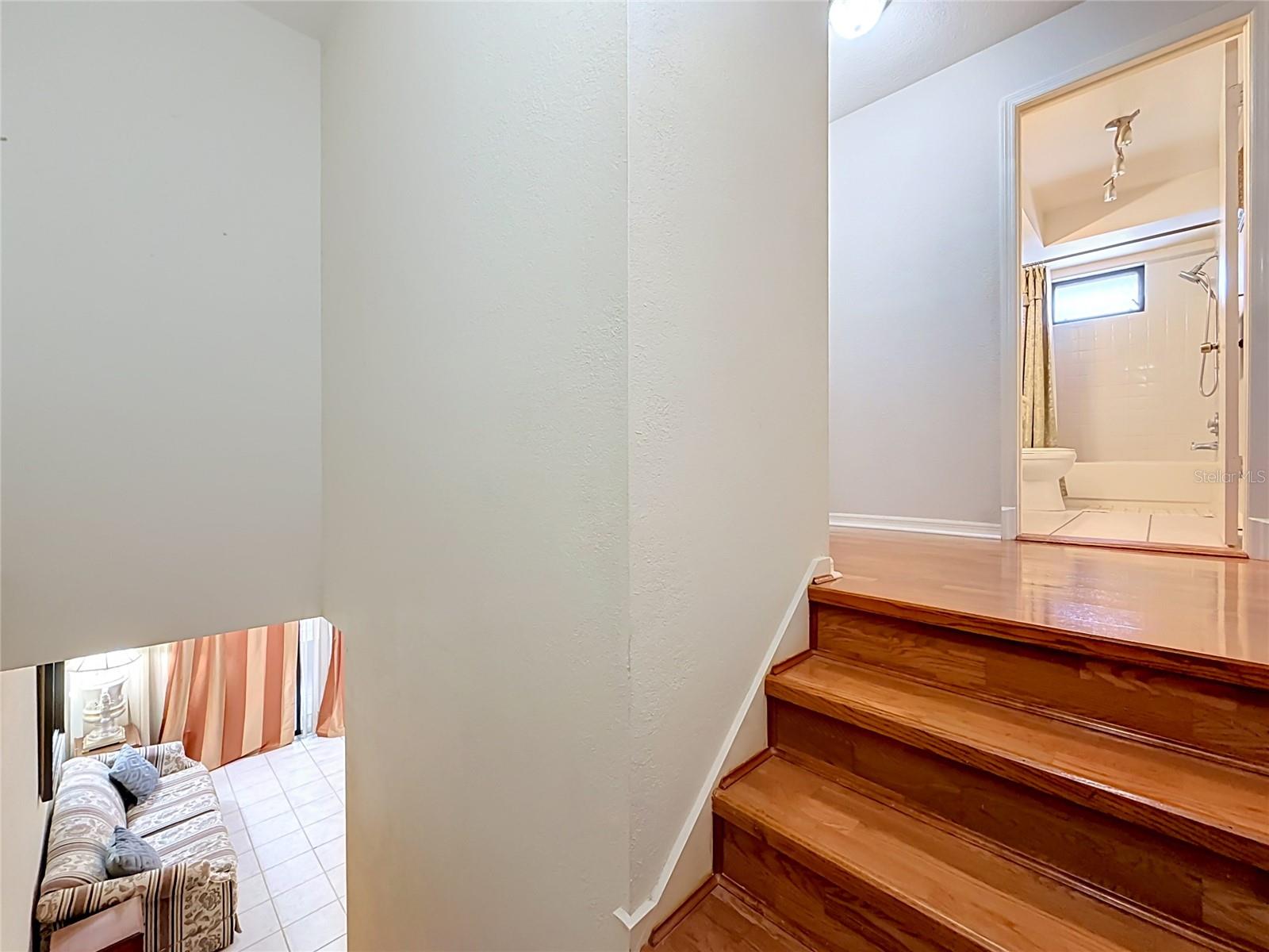 8830 DR MARTIN LUTHER KING JR ST N #UNIT 2B — photo 18