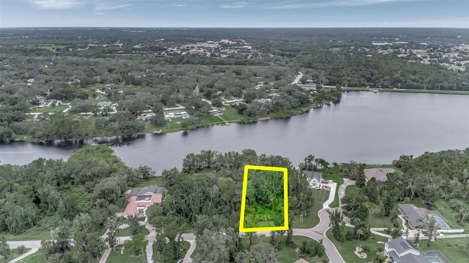 12610 LAKE HILLS DR — photo 5