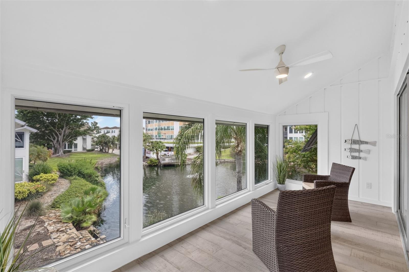 1130 W PEPPERTREE LN #118 — photo 4
