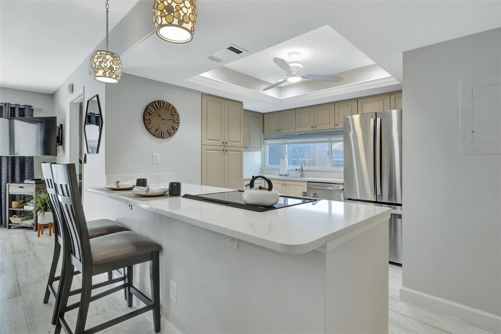 1130 W PEPPERTREE LN #118 — photo 12