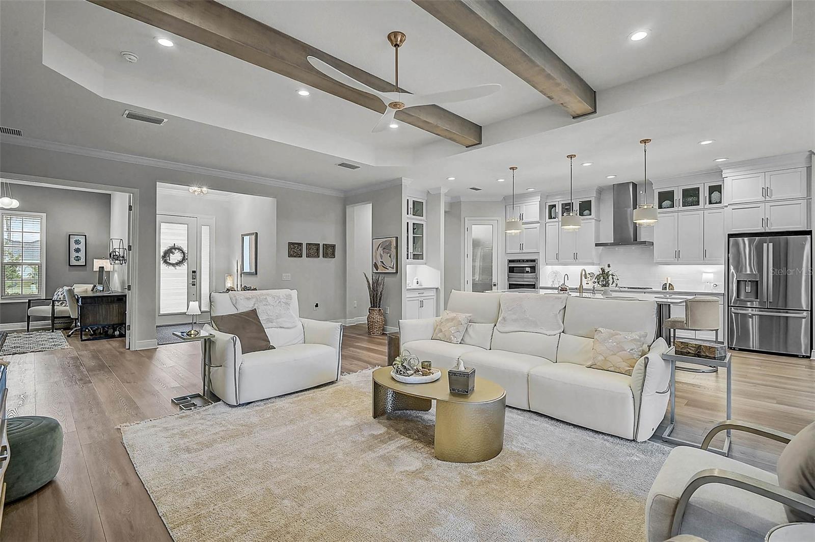 21345 HOLMES CIR — photo 15