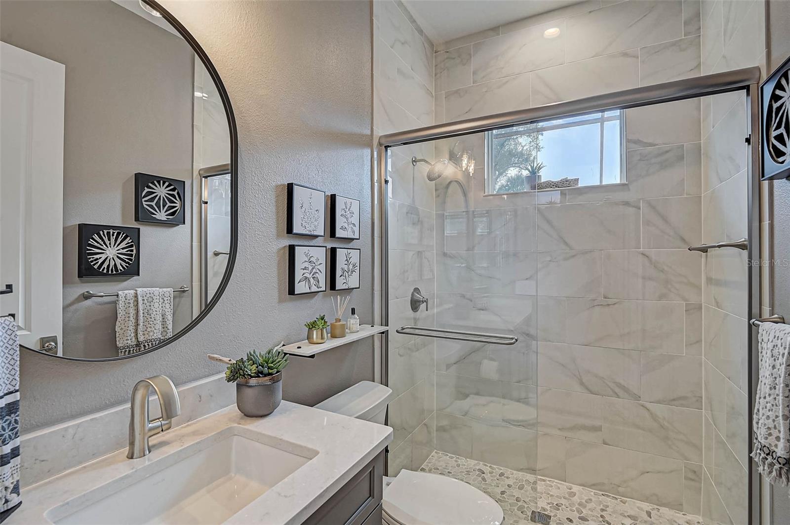 21345 HOLMES CIR — photo 32