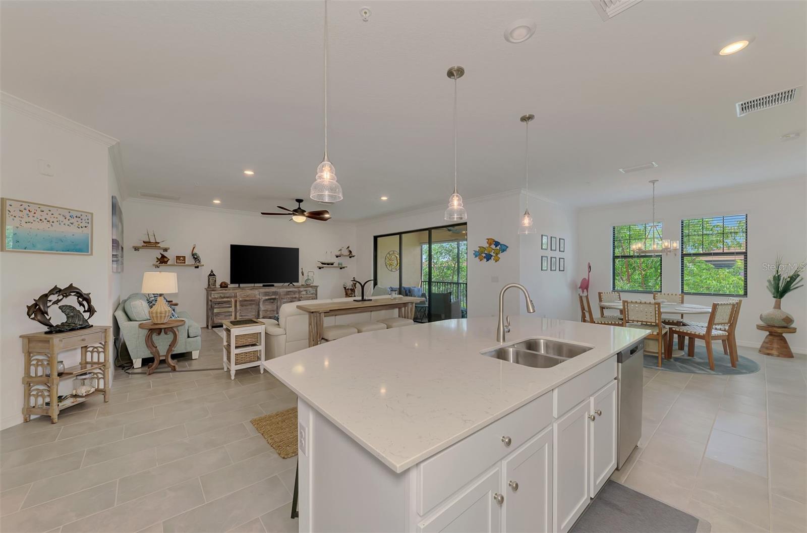 10212 STAGGERBUSH DR #202 — photo 23