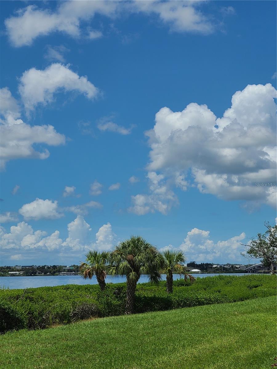 1030 TIDEWATER SHORES LOOP #402 — photo 4