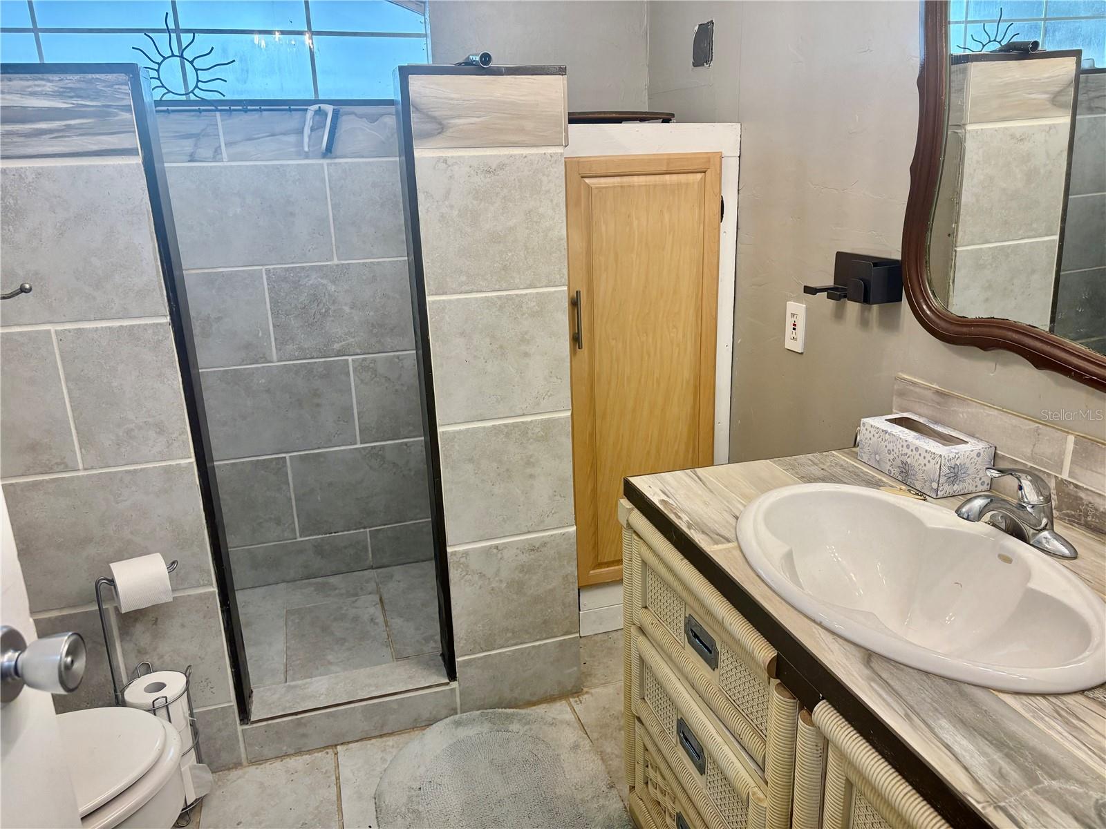 1601 MIDLOTHIAN ST — photo 11