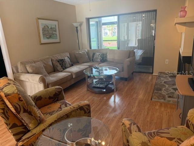 105 LAKEVIEW WAY #105 — photo 10
