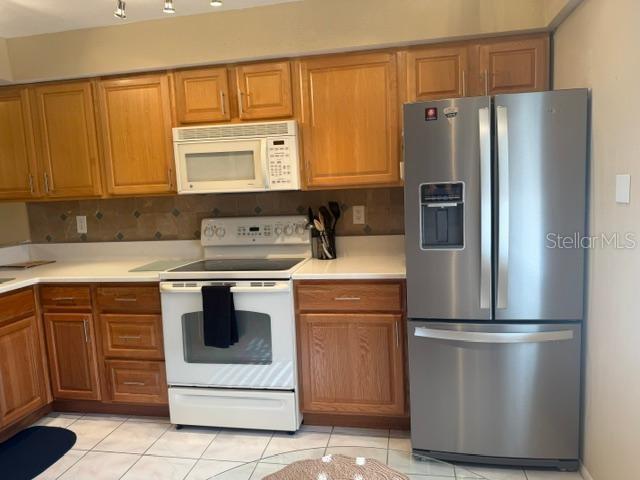 105 LAKEVIEW WAY #105 — photo 6