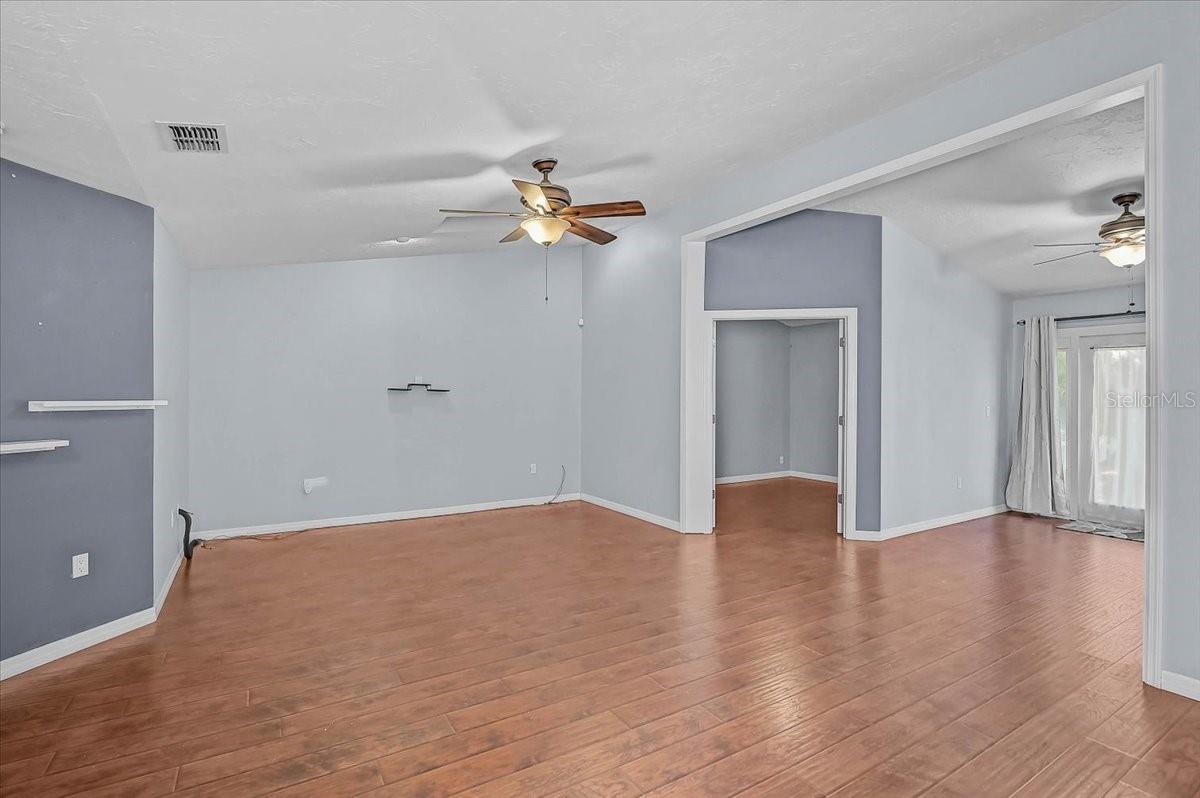 7739 33RD LN E — photo 24