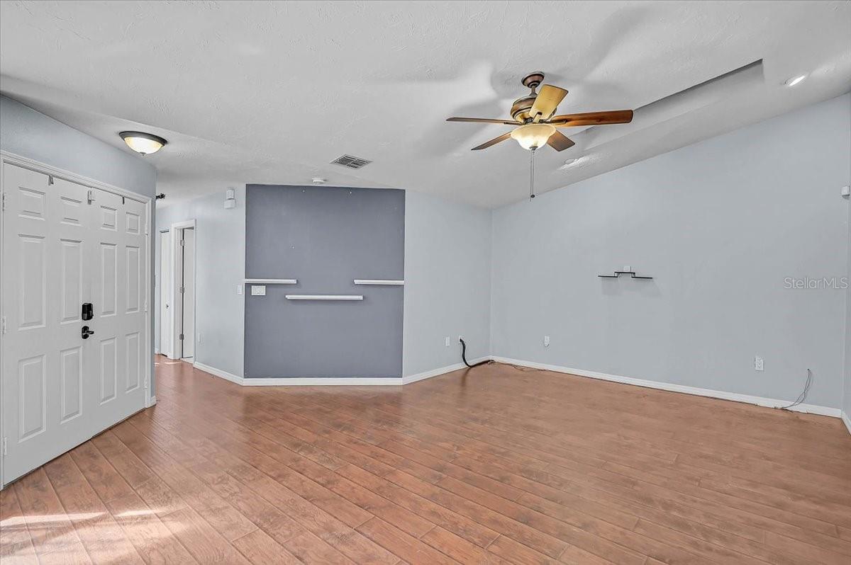 7739 33RD LN E — photo 23