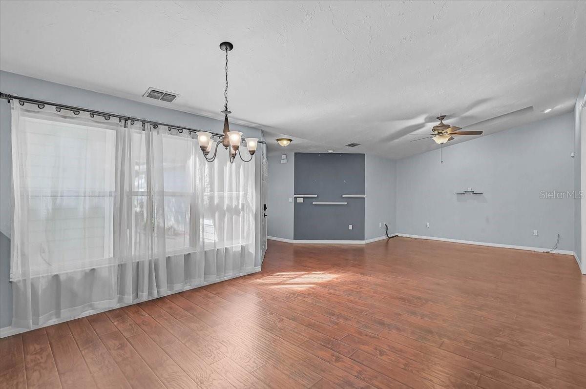 7739 33RD LN E — photo 28