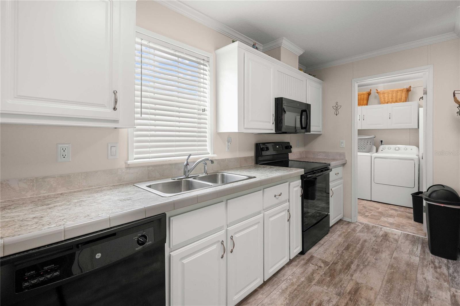 38417 MONET DR — photo 10