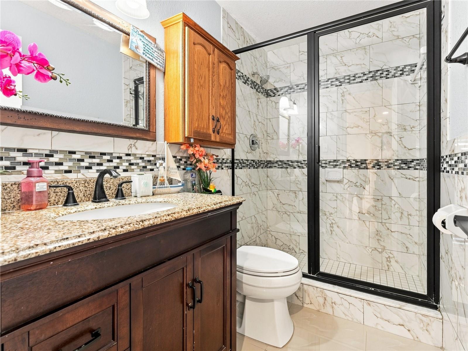 6529 LA MESA CIR — photo 17