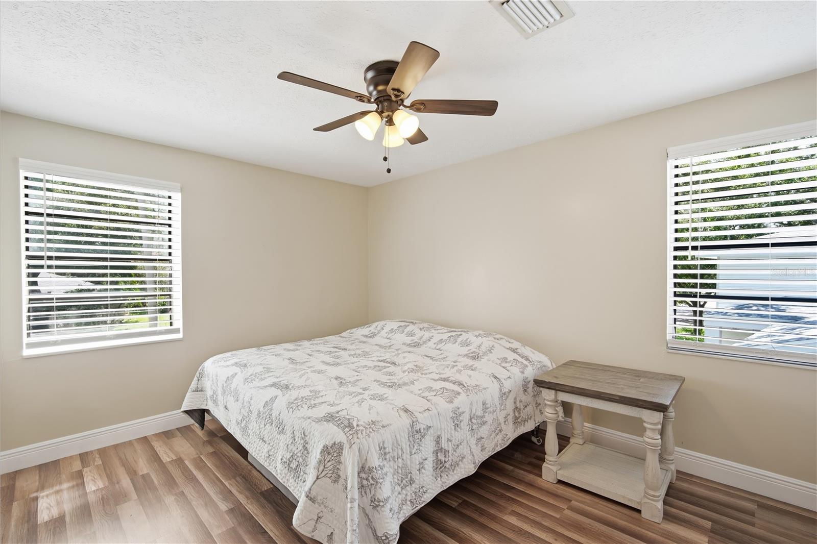 4509 GRAINARY AVE — photo 17