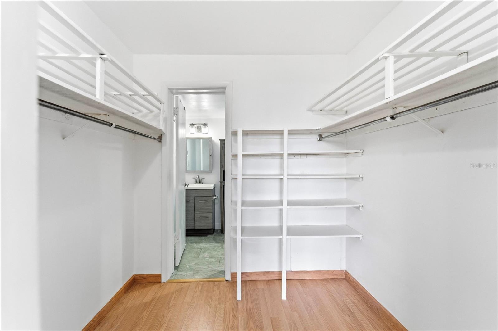 5820 N CHURCH AVE #422 — photo 9