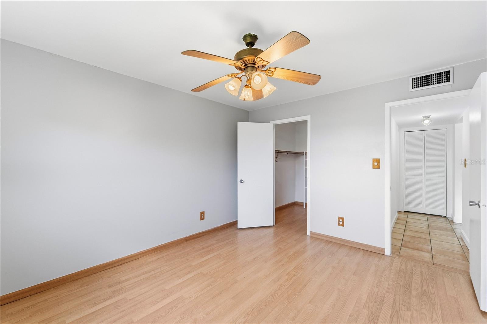 5820 N CHURCH AVE #422 — photo 15