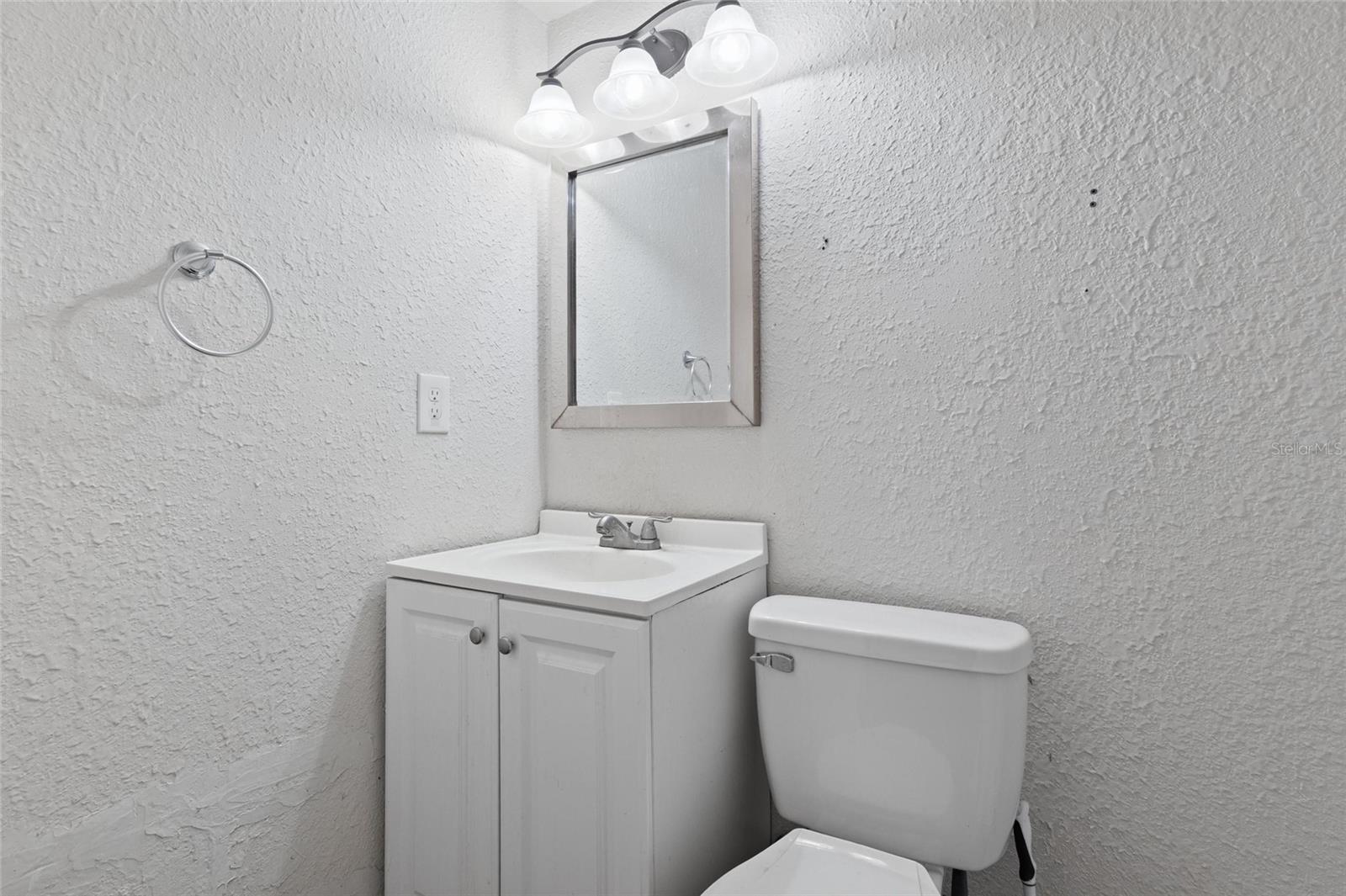 10811 VALENCIA TER — photo 14