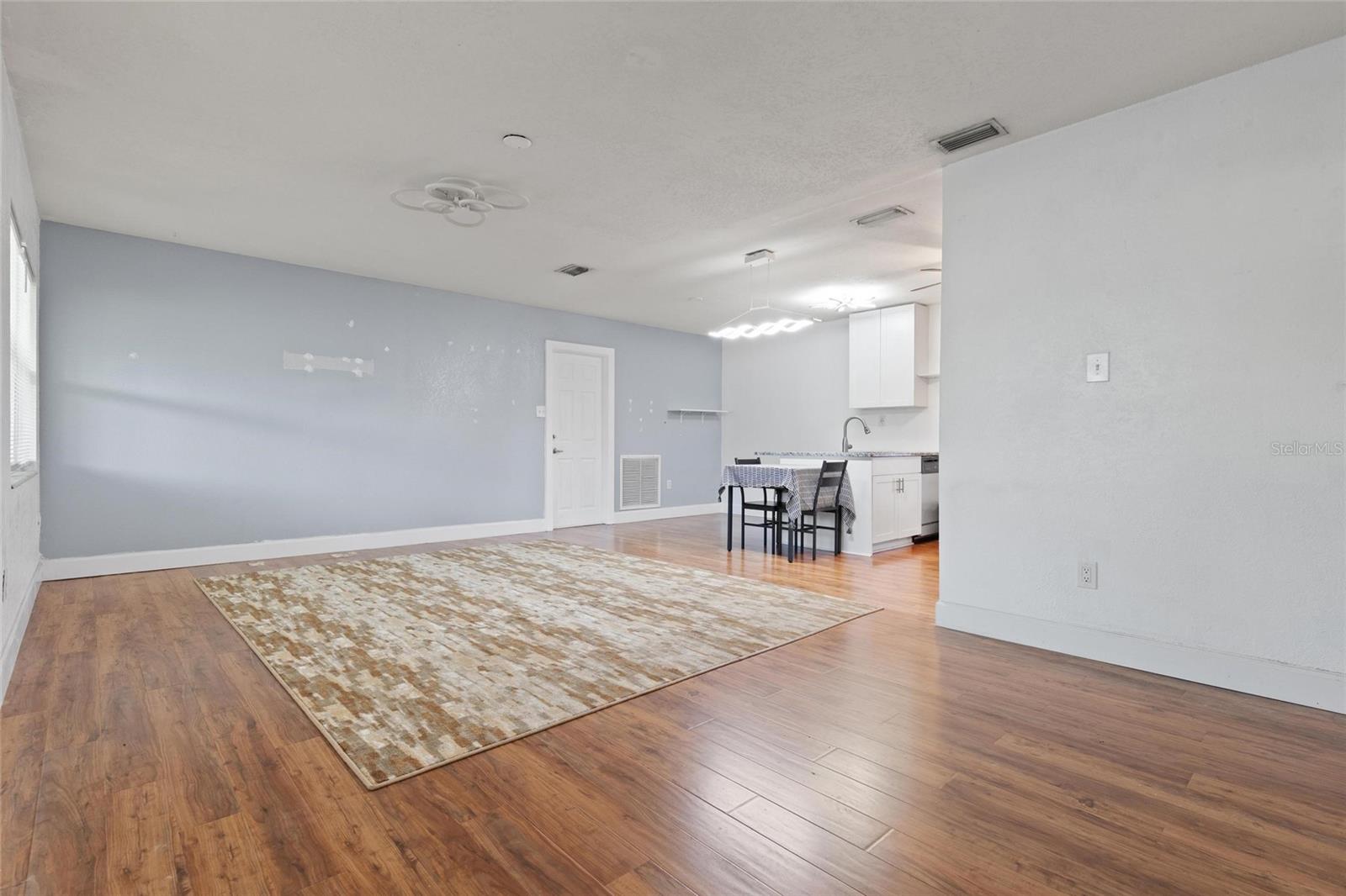 10811 VALENCIA TER — photo 4