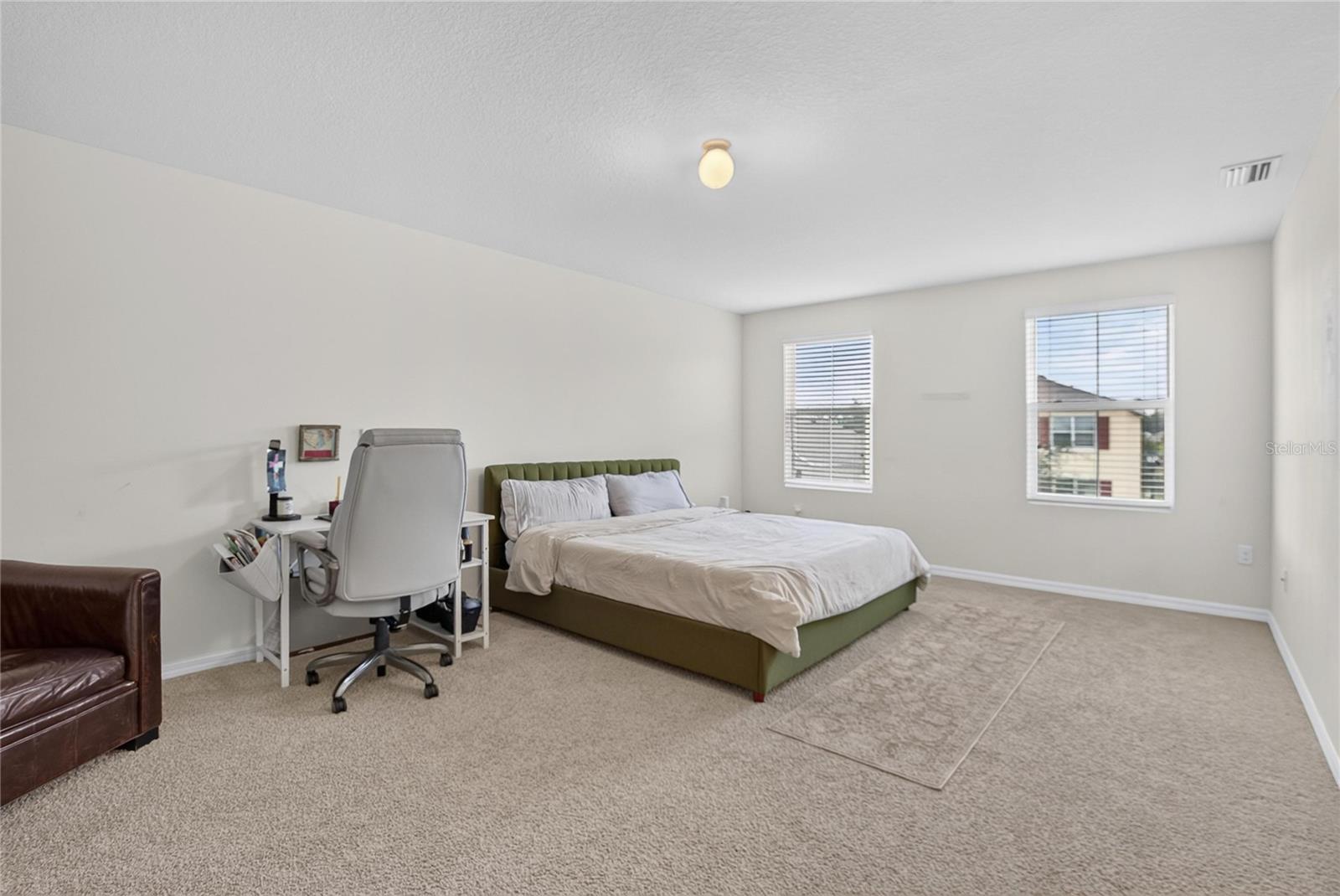 8219 BILSTON VILLAGE LN — photo 8