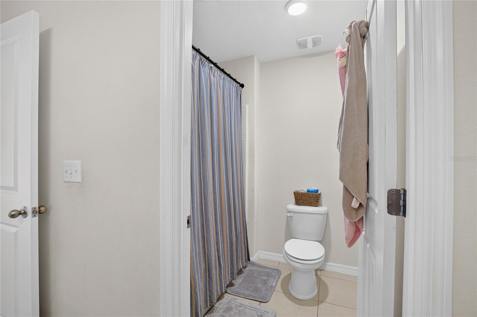 8219 BILSTON VILLAGE LN — photo 23