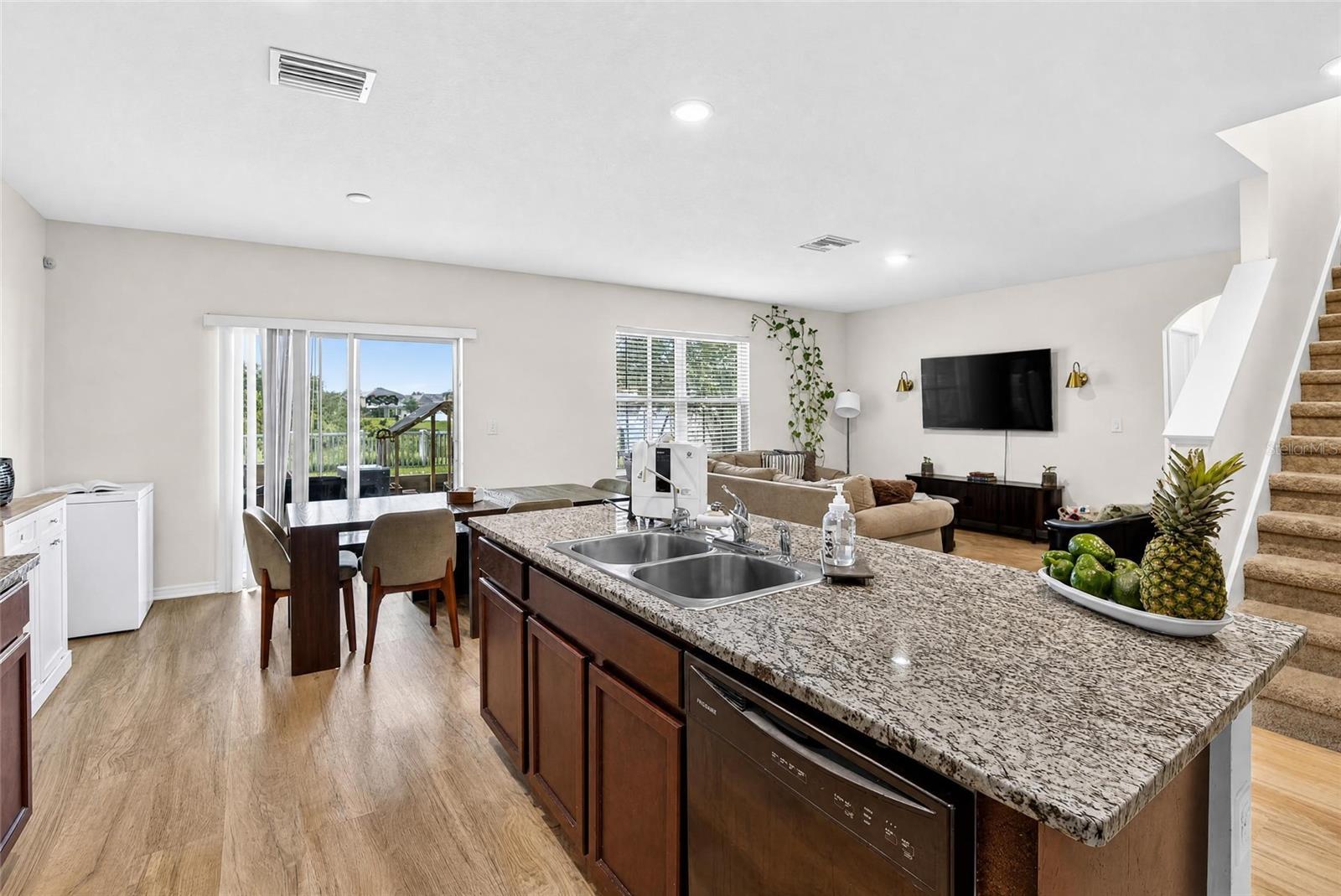 8219 BILSTON VILLAGE LN — photo 3