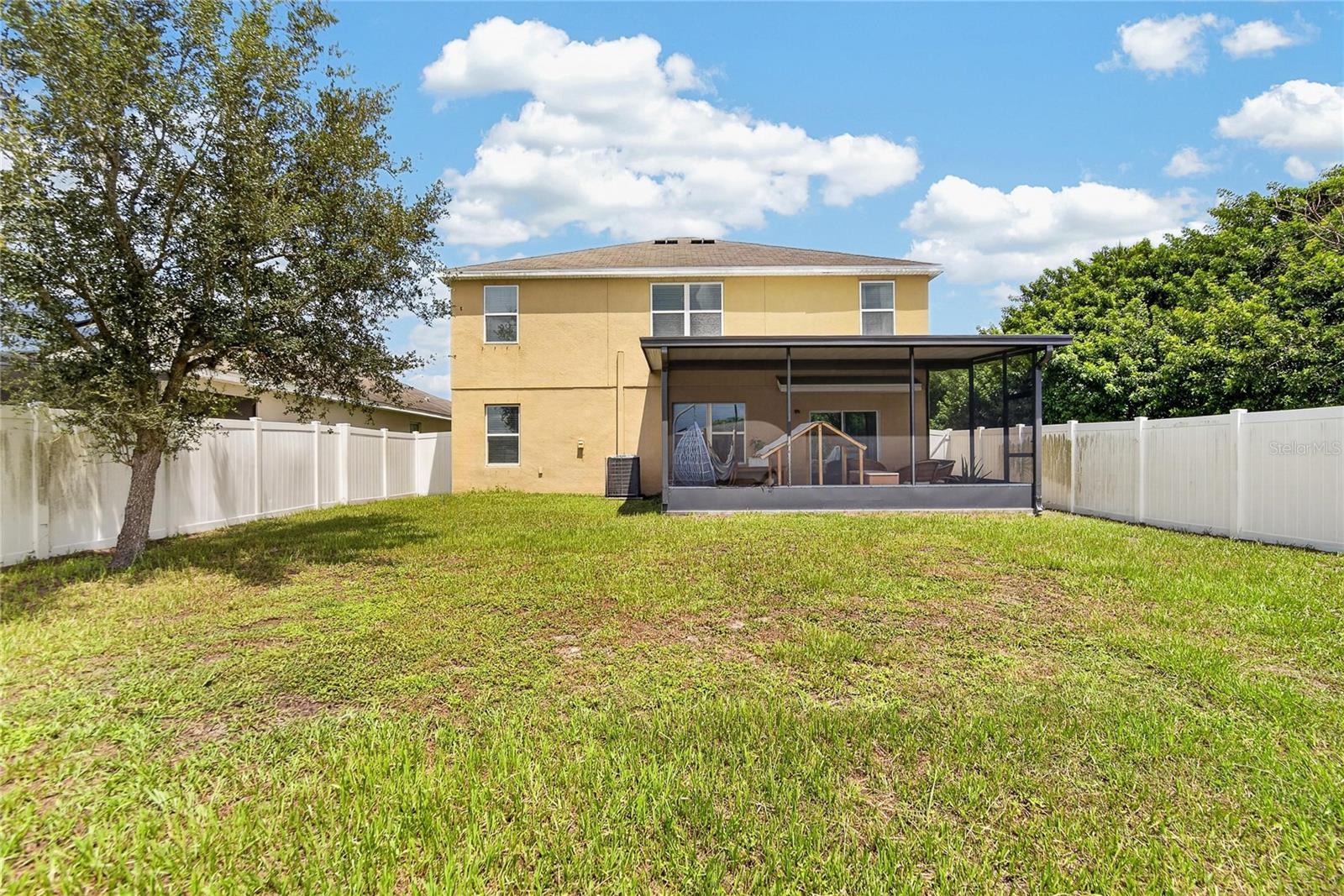 8219 BILSTON VILLAGE LN — photo 30