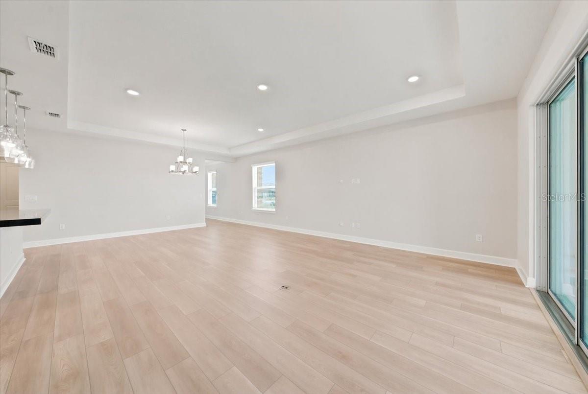 7804 CASPIAN — photo 8