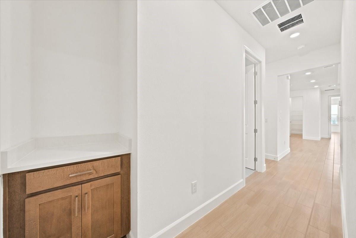 13902 FLETCHER DR — photo 38