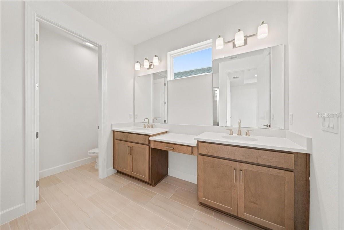 13902 FLETCHER DR — photo 24