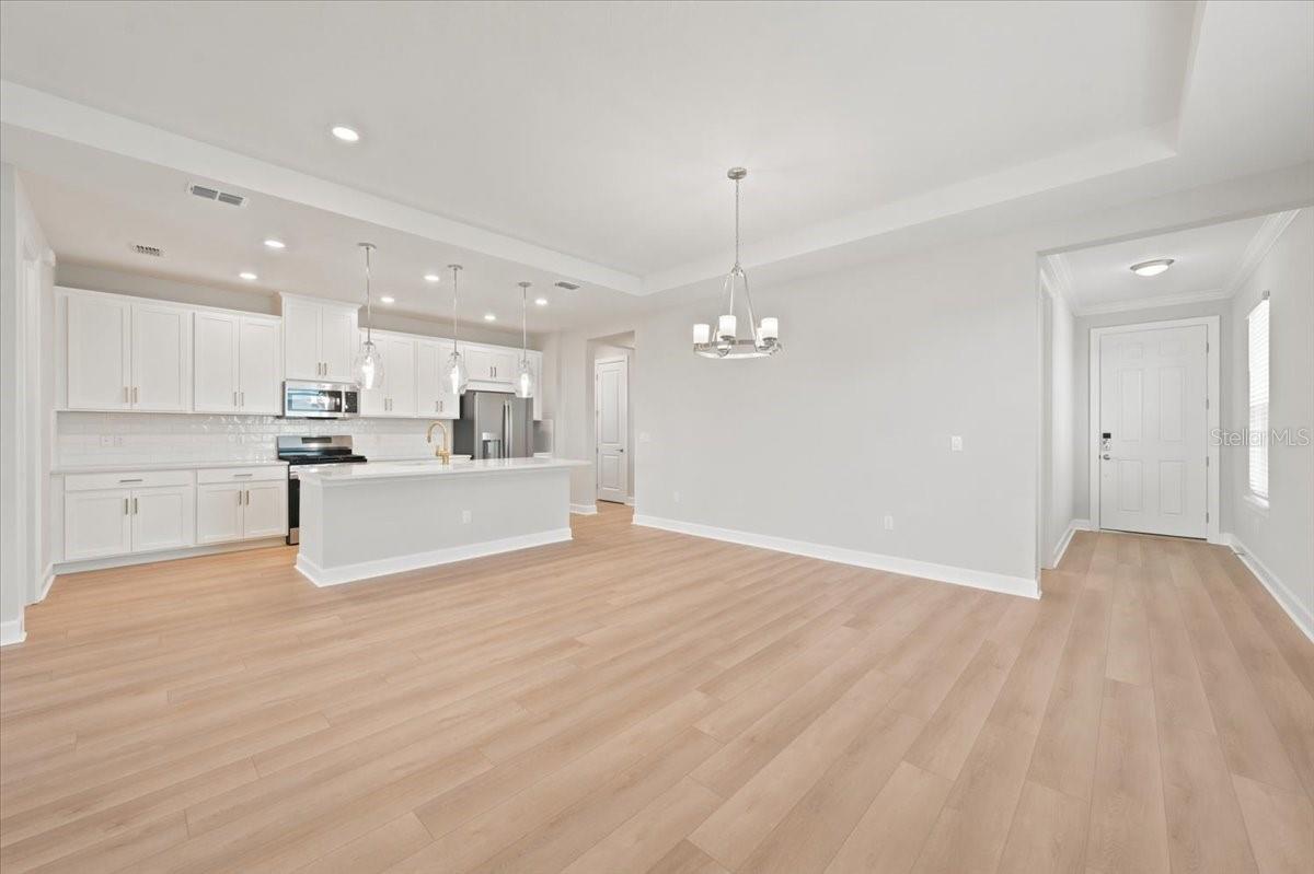 13836 FLETCHER DR — photo 10