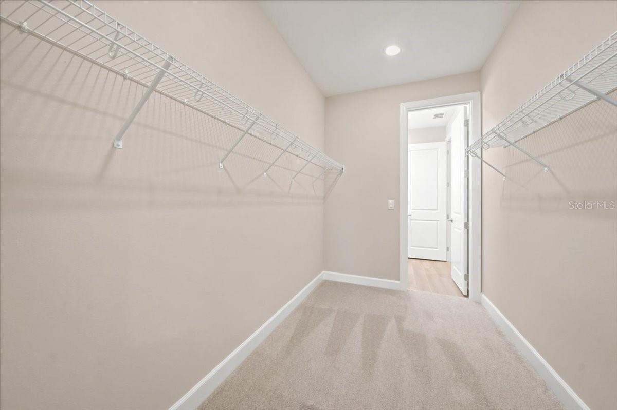 13836 FLETCHER DR — photo 28