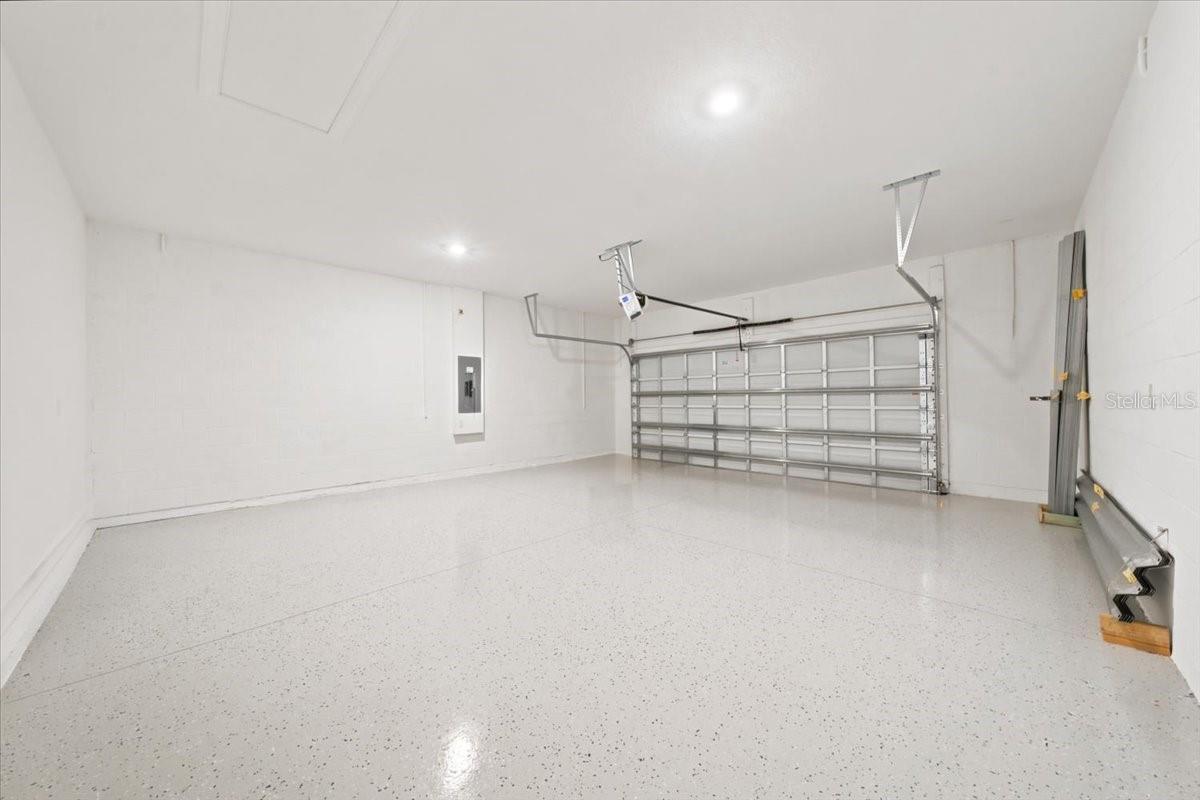 13836 FLETCHER DR — photo 36