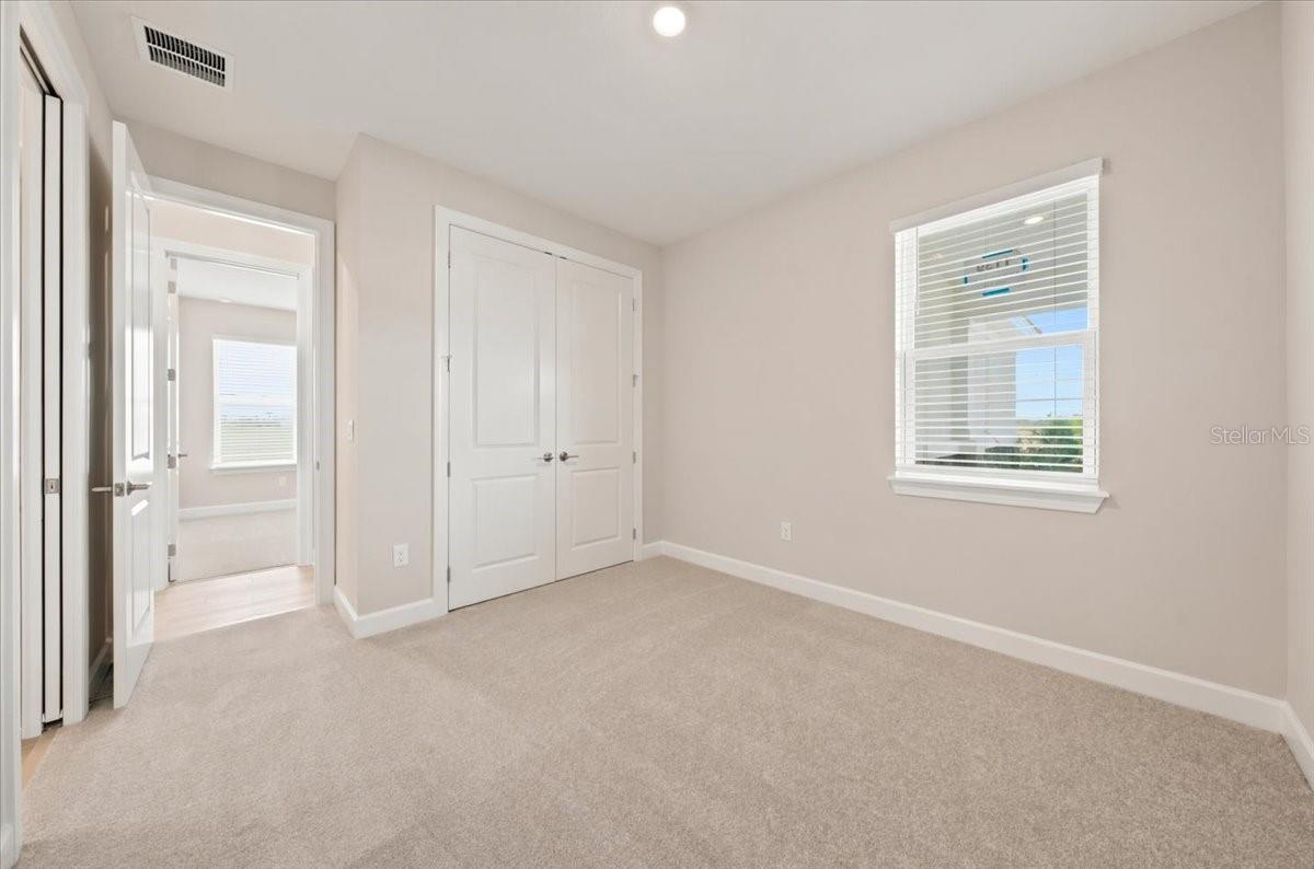 13836 FLETCHER DR — photo 32
