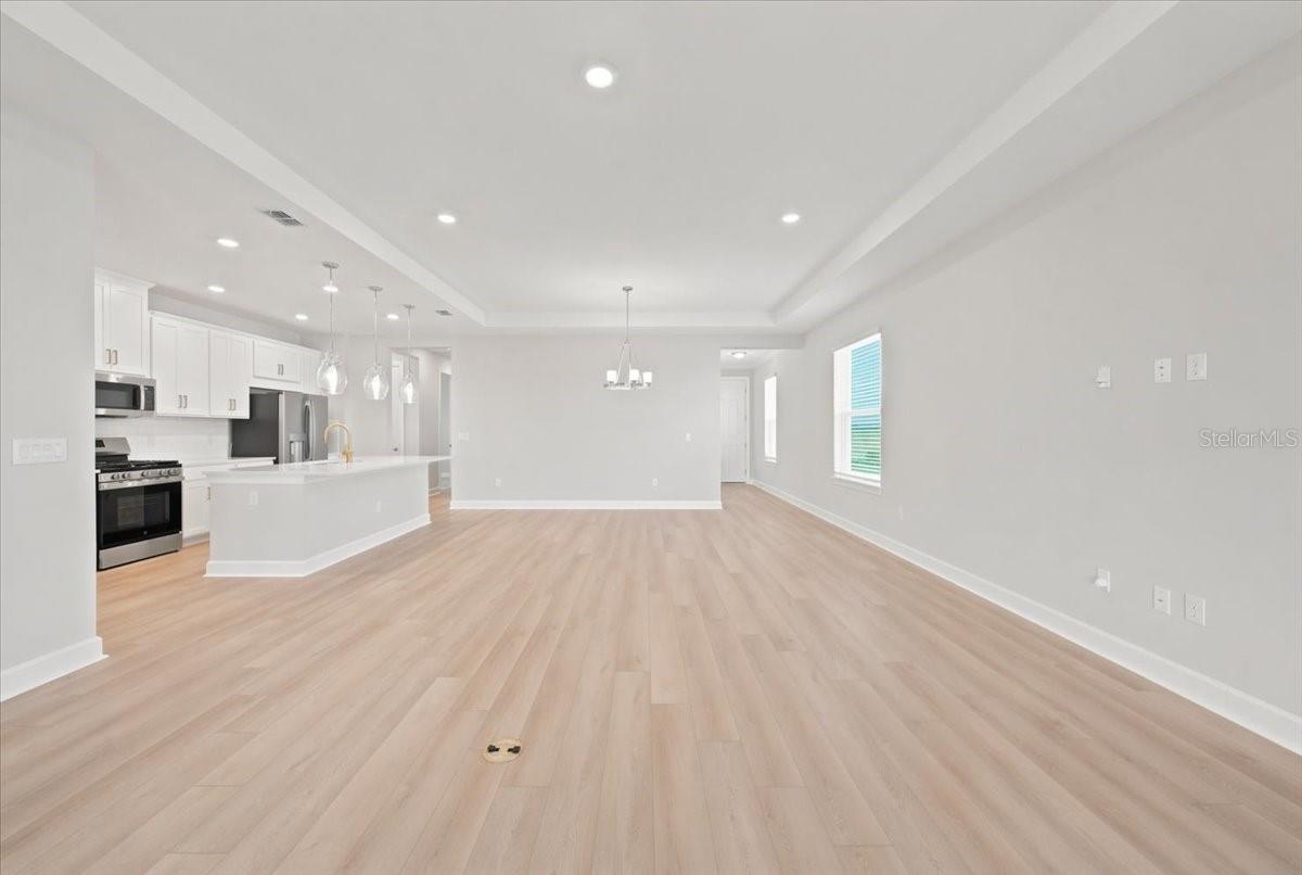 13836 FLETCHER DR — photo 11