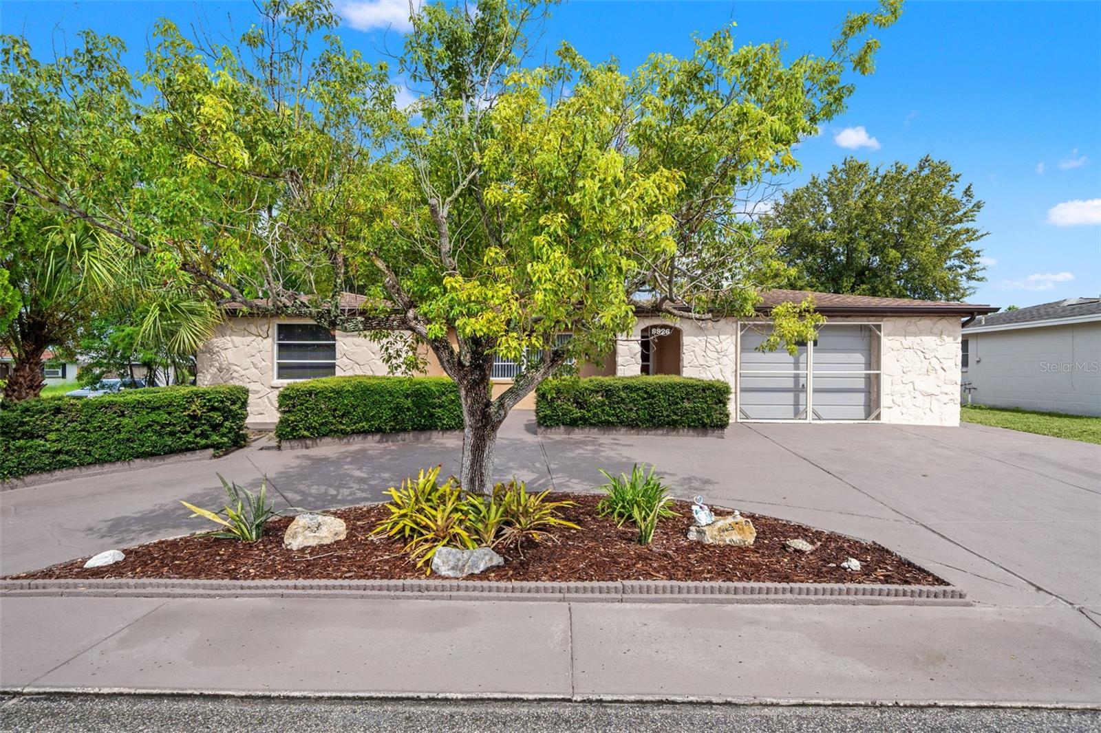 9926 LAKESIDE LN — photo 47