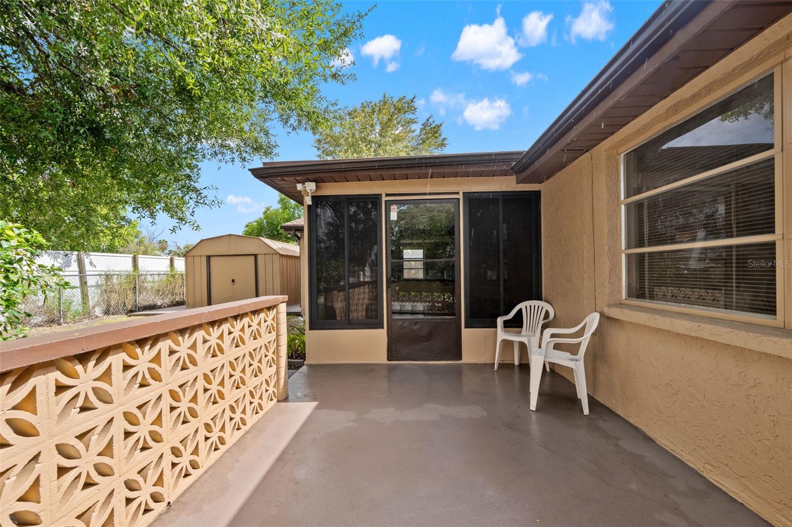 9926 LAKESIDE LN — photo 34
