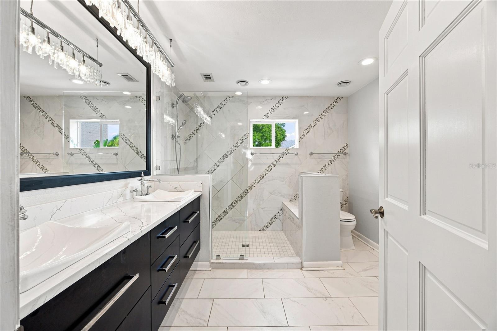 2802 W ESTRELLA ST — photo 24