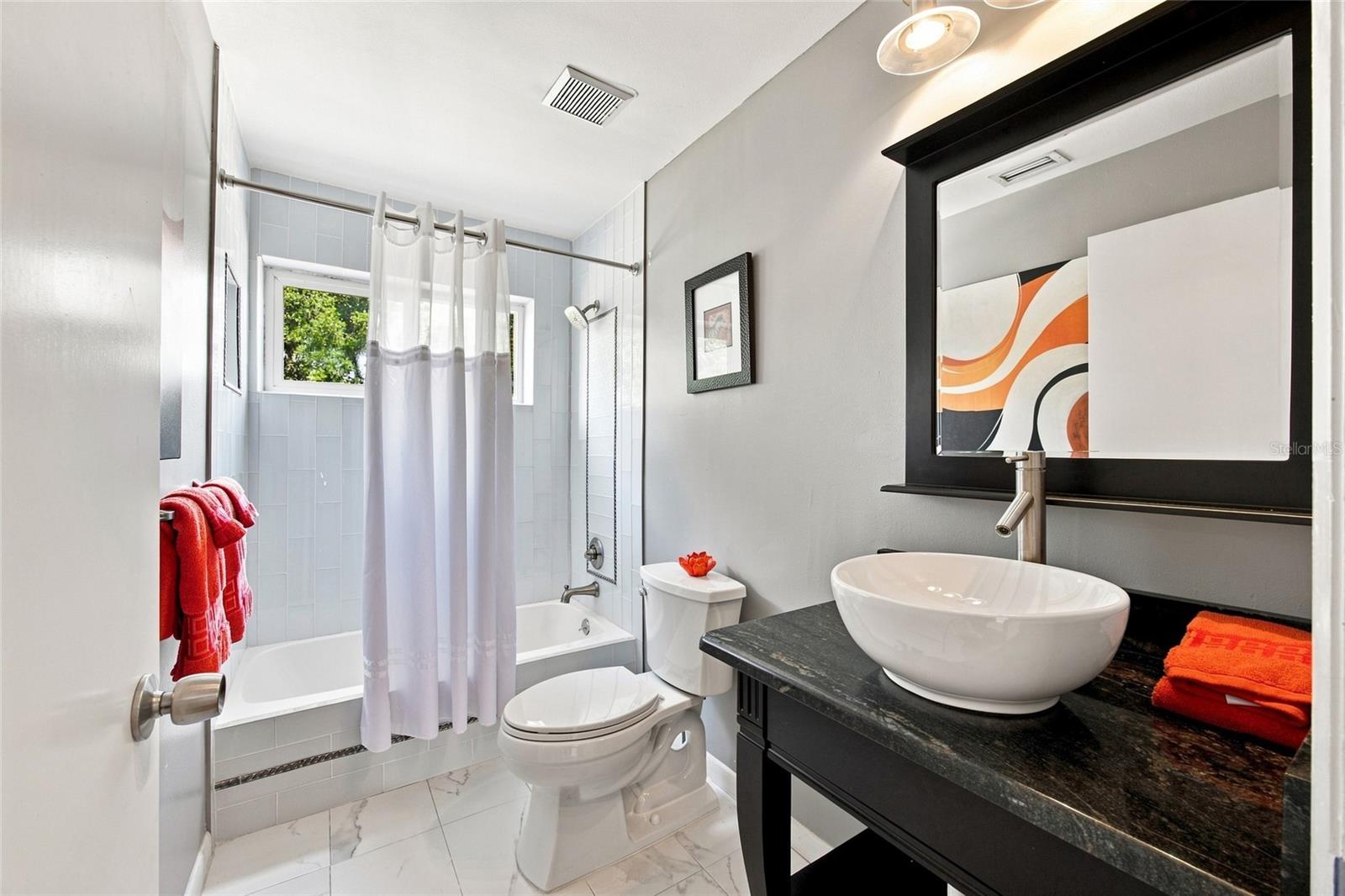 2802 W ESTRELLA ST — photo 30